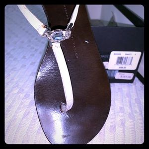 BEAUTIFUL GIUSEPPE FLATS